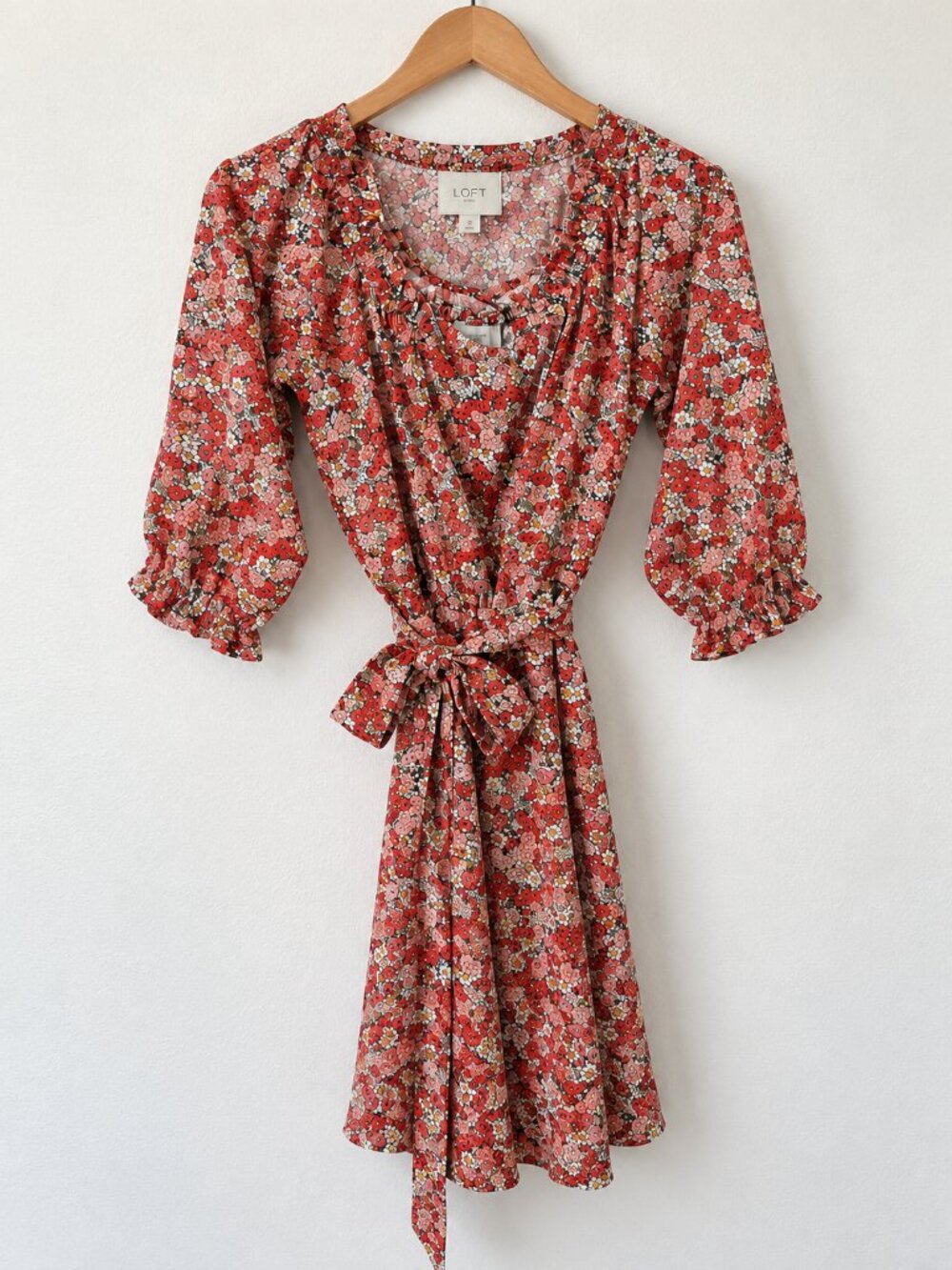 LOFT Floral Blouse Top Size 0 Red Blush Coral Boho Romantic